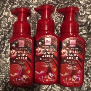 Bath & Body Works- Winter Candy Apple